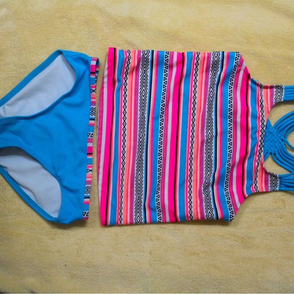 O’ragrous Size 10 Girls Colorful Striped Tankini 2 piece bathing suit